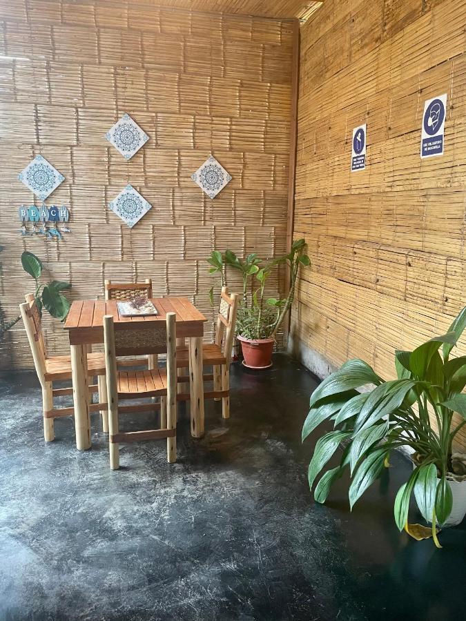 بيت شباب Qeru House زوريتوس المظهر الخارجي الصورة