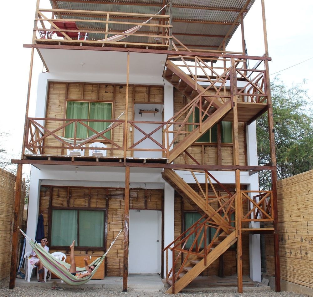 بيت شباب Qeru House زوريتوس المظهر الخارجي الصورة
